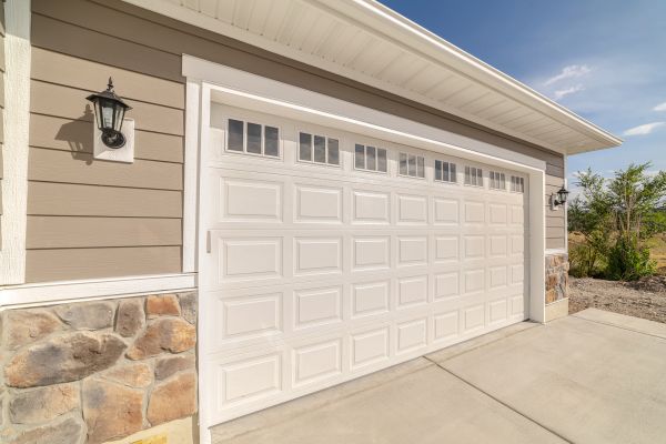 Cost of Garage Lifting in Lithonia
